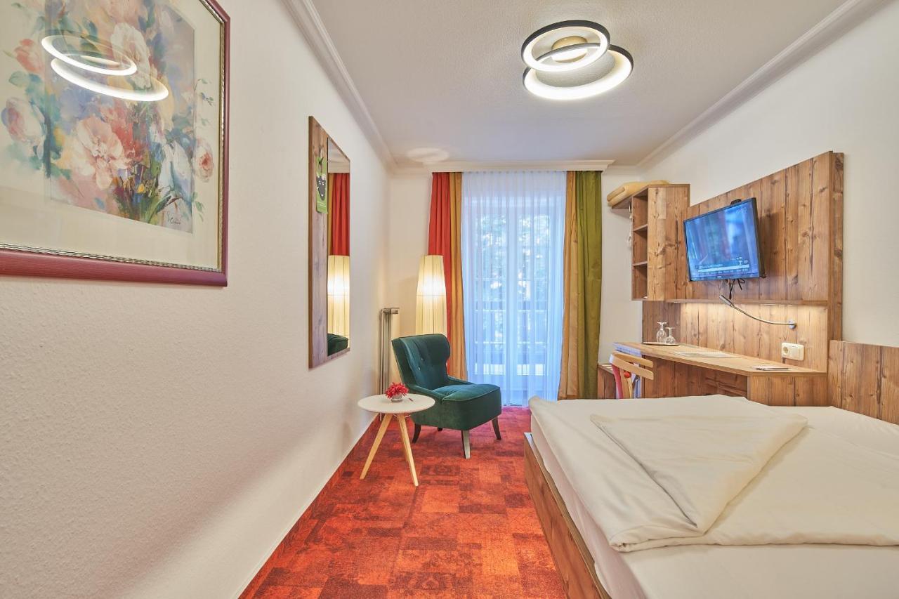 St. Georg Garni Hotel 3*